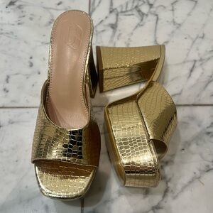 Gold Platform Slide Sandals - brand new never worn